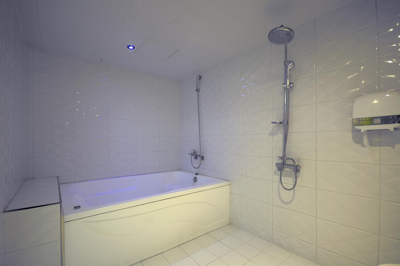 בוסאן Wow Motel מראה חיצוני תמונה