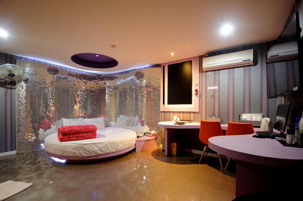 בוסאן Wow Motel מראה חיצוני תמונה